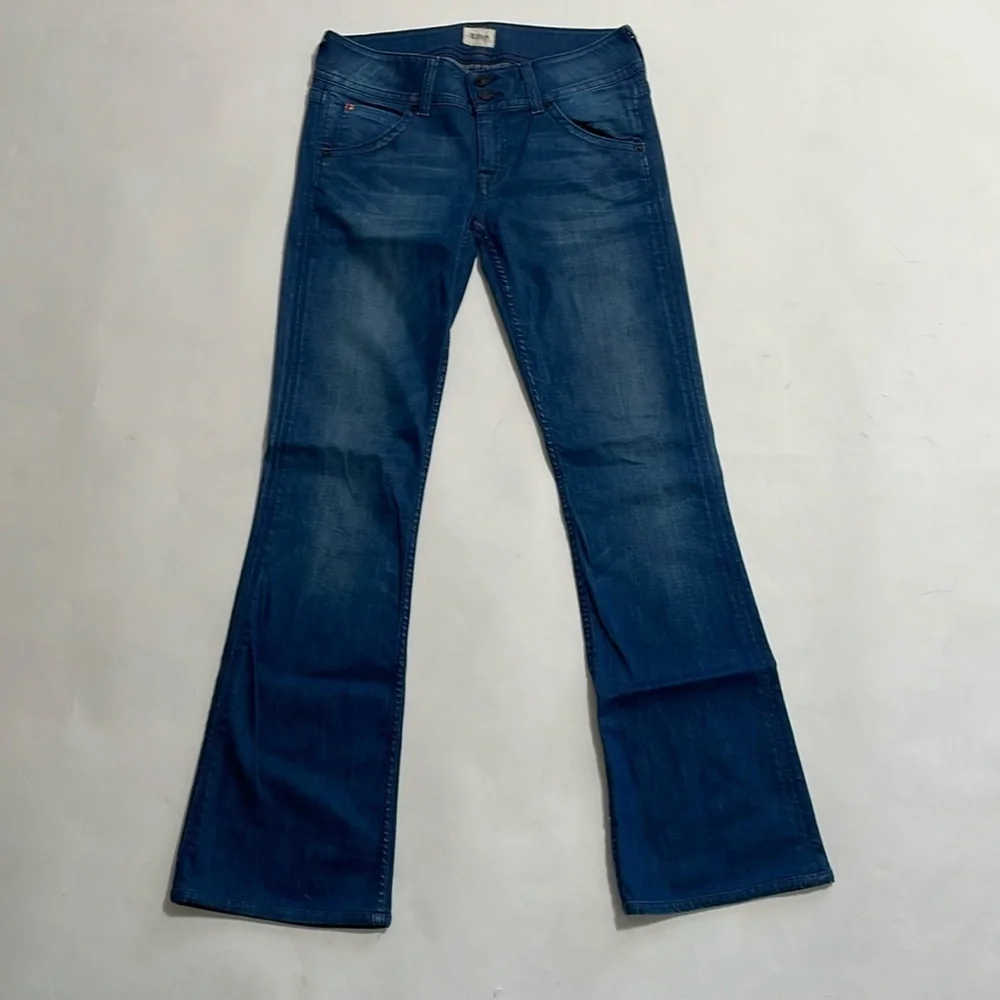 HUDSON “signature bootcut” jeans - Picture 1 of 10